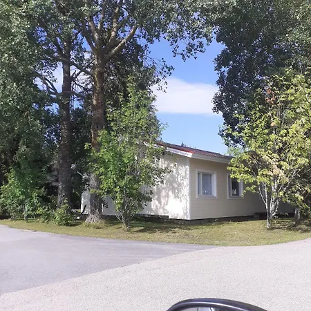 Huone Rauhallisessa Mummolassa Privatunterkunft *